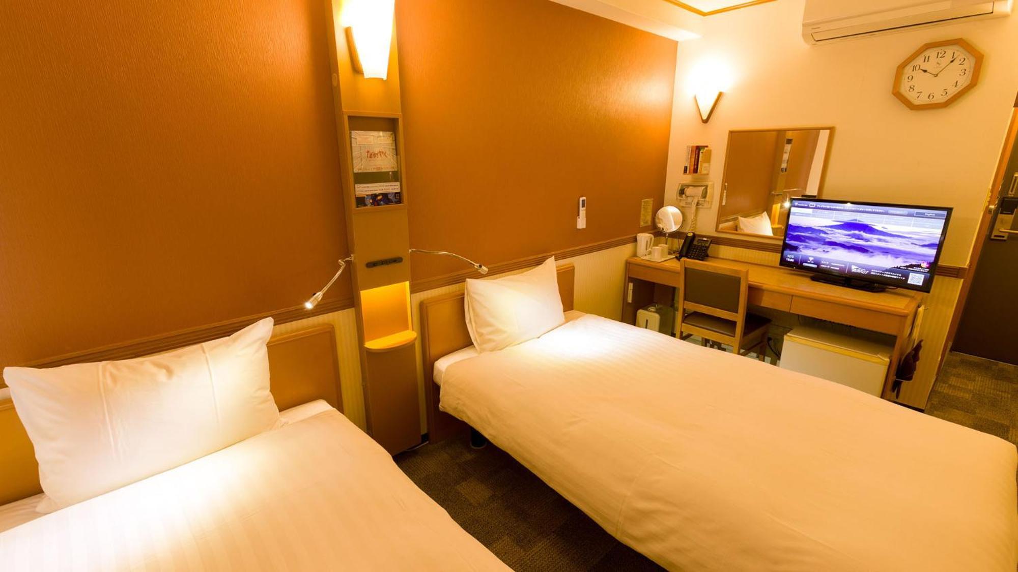 Toyoko Inn Mikawa Anjo Eki Shinkansen Minami Guchi No 1 Anjomachi Room photo