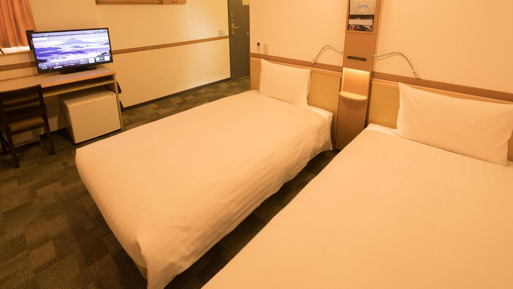 Toyoko Inn Mikawa Anjo Eki Shinkansen Minami Guchi No 1 Anjomachi Room photo